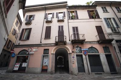 Fancy Blue Duomo Duplex Apartement