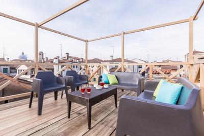 Ca' del Monastero 7 Collection Bright Apartment with Terrace