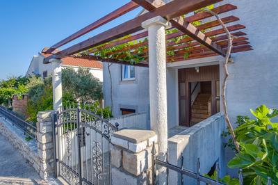 Apartment Borka