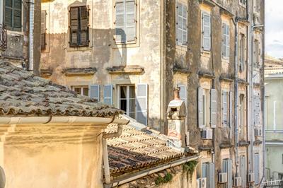 Old Town Apartment