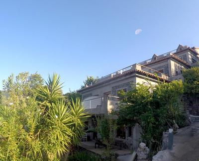 Frictories station of residency