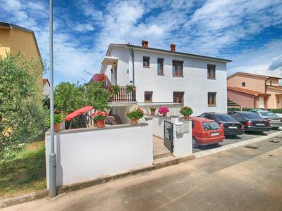 Apartments Mirko 647
