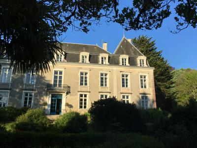 Chateau d'Estrac