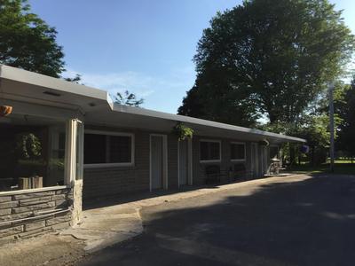Nightshade Inn & Gardens, Billede 2