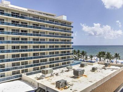 Oceanview on SAND located in Ocean Manor Resort Fort Lauderdale Beach 2 bed 2 bath spacious corner unit partial ocean view