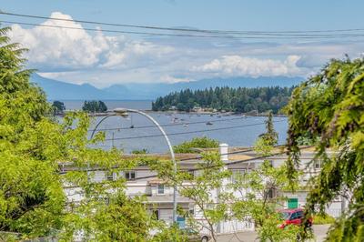 Luxury Penthouse Downtown Nanaimo