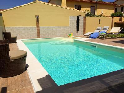 Pula With Pool