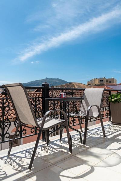 Beautiful City Center Apartments