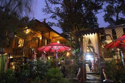 Badjoeri Ethnic Wooden Homestay