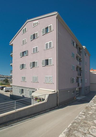 Gallery Apartment