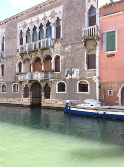 Luminoso appartamento con vista Canale