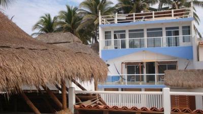 Casa de las Olas Surf & Beach Club