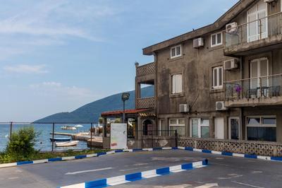 Sea Line Apartments
