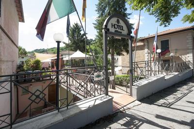 Hotel Athena