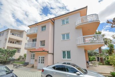 Apartments LUPE