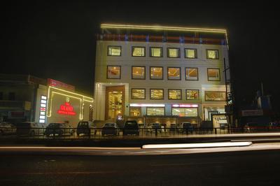 Grand Hotel Nawanshahr