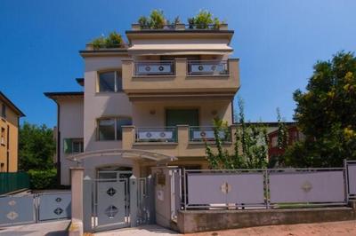 Luxury apartment Garda Lake
