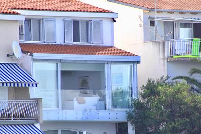 Casa Mano Tribunj with beach
