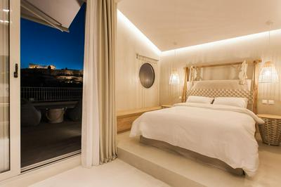 Acropolis 360° sky suite