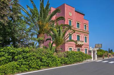 Hotel "La Pensione Svizzera"