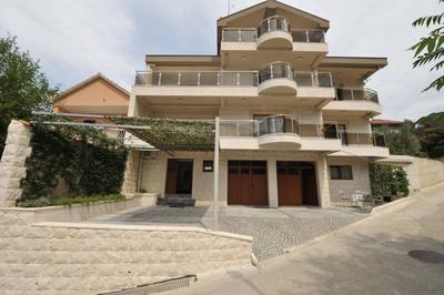 Apartments Olive