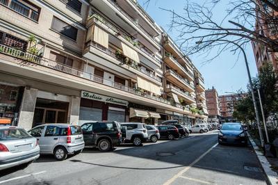 Vaticanum Modern & Family Apartment