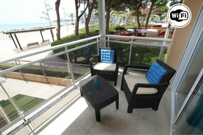 PINEDA BEACH HomeStay by Turismar
