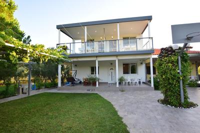 V Luxury Suites Toroni 3
