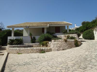 Villa Linda on the sea