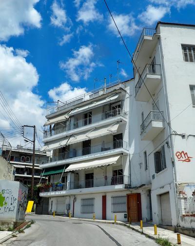 Sunny apartment near the center