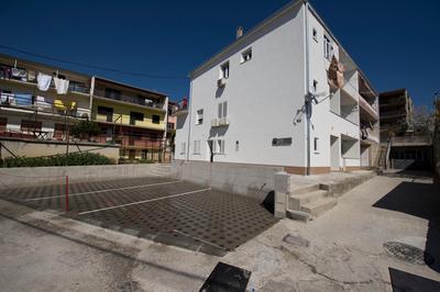 Apartments Bonus and private parking