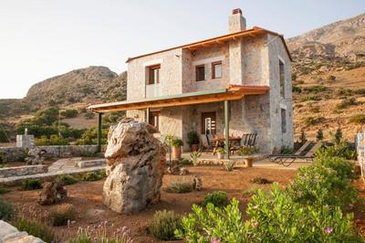 Alexandros Villa