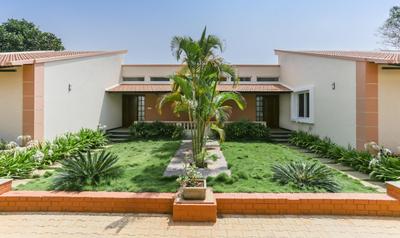 Treebo Laa Gardenia Resort, Nilavoor Lake