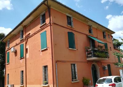 Pisolo casa vacanze nuovo appartamento vicino all'ospedale Sant'Orsola