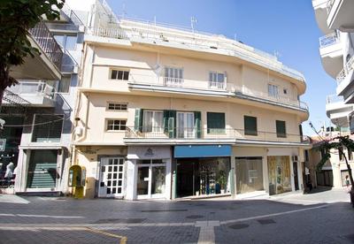 Artistic Getaway Home - Super Central