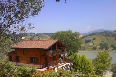 Villa chalet sul lago Angitola