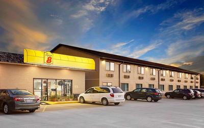 Super 8 by Wyndham Macomb, Foto 2