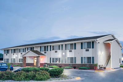 Super 8 by Wyndham Tomah Wisconsin, Billede 2