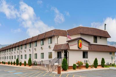 Super 8 by Wyndham Ogden, Utah