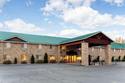 Super 8 by Wyndham Montpelier - Bear Lake