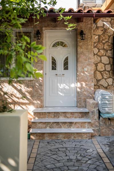 Traditional Thiseio Home