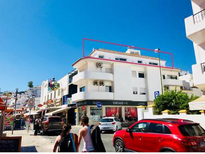 Casas Barulho Penthouse Old Town