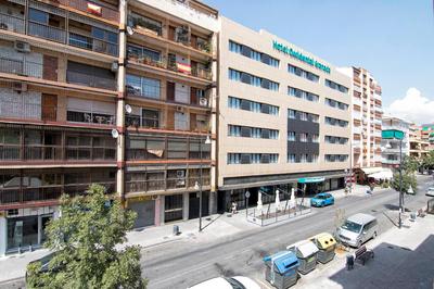 Bright & Elegant City Centre 3 bedroom Apartment