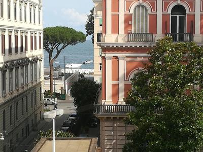 Neapolis City Life