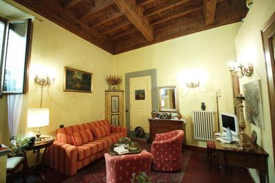Casa Del Vescovo