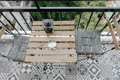 Nest Apartment