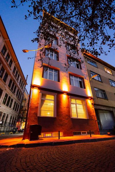 The First Ottoman Suites