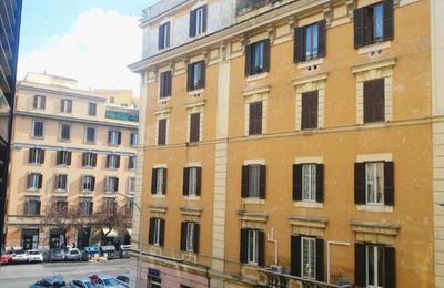 EMI House Re di Roma, Intero Appartamento, 80 mq