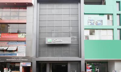 Treebo Elite Residency - 2 kms from Railway station