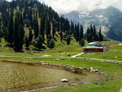 Homestay Hari Parbat